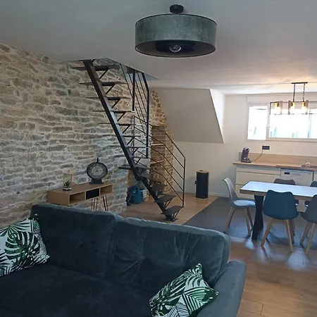 Ferienwohnung Les Pierres De Symphorien - Parking Gratuit Vannes Exterior foto