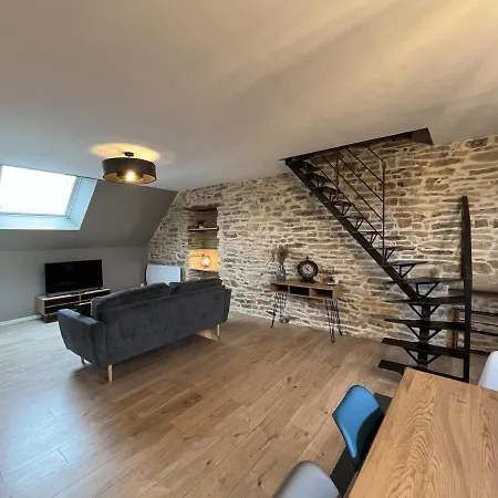 Ferienwohnung Les Pierres De Symphorien - Parking Gratuit Vannes Exterior foto
